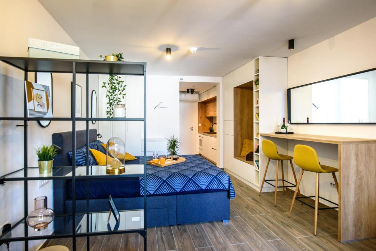 M&P- Lovely 1-Bedroom Condo With Free Parking Дубровник Экстерьер фото
