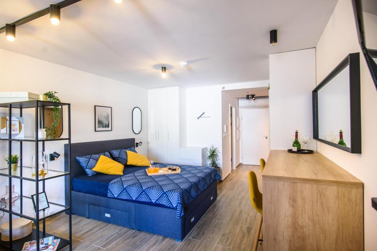 M&P- Lovely 1-Bedroom Condo With Free Parking Дубровник Экстерьер фото