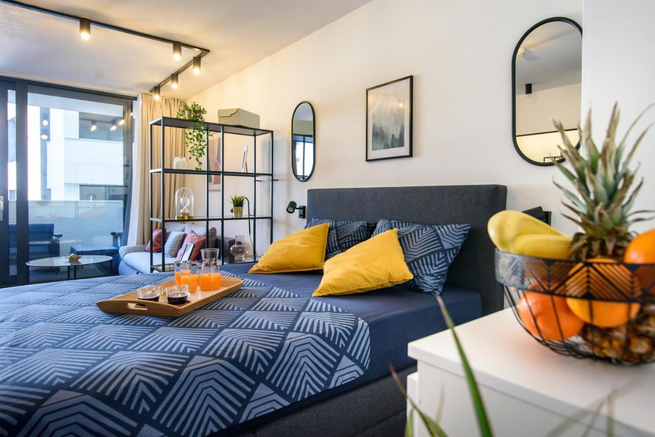 M&P- Lovely 1-Bedroom Condo With Free Parking Дубровник Экстерьер фото
