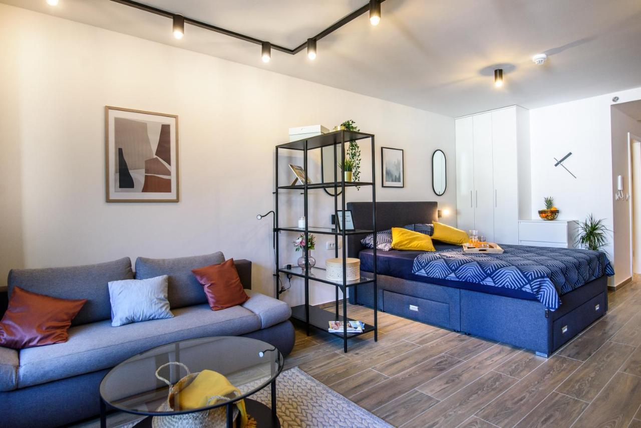 M&P- Lovely 1-Bedroom Condo With Free Parking Дубровник Экстерьер фото